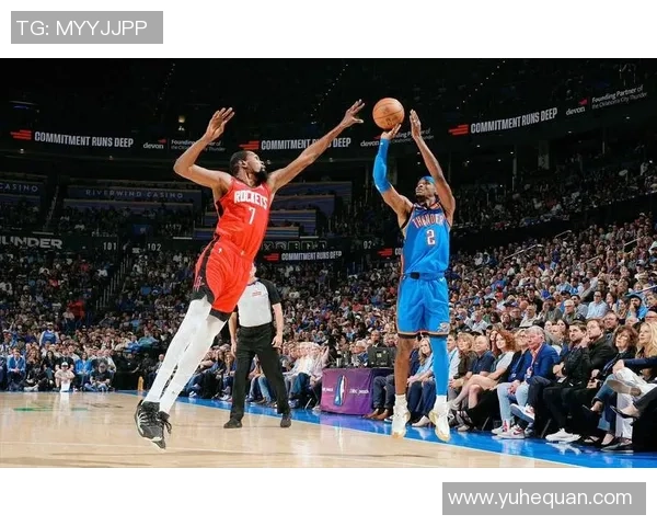 火箭队与雷霆首场对决精彩回顾及最终比分分析